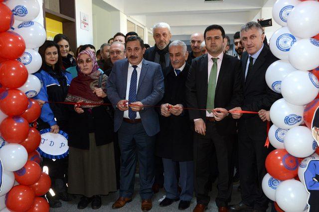 Şehit Polis Necmi Çakır'ın adı kütüphanede yaşayacak