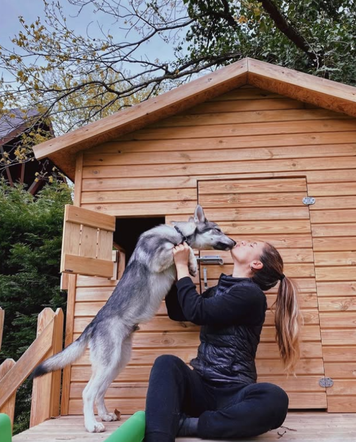 Atiye "Küçük bir ev diyemem" deyince merak edildi! İşte doğanın içindeki müstakil evi... G5