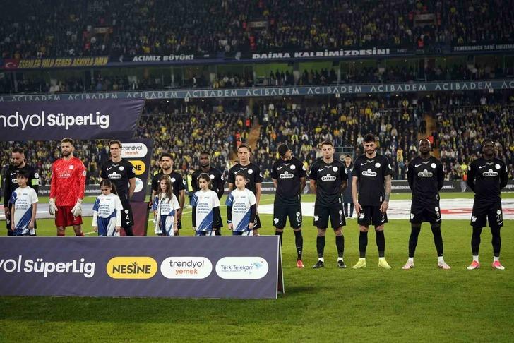 Çaykur Rizespor galibiyetine rağmen Sarı-Lacivertliler'i yerden yere vurdular! "Mourinho yine çuvalladı, Fenerbahçe'nin işi çok zor"  G2