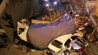 Önüne kattığı araçla üst geçitten uçtu! Şanlıurfa'da kamyonun freni patladı, can pazarı...