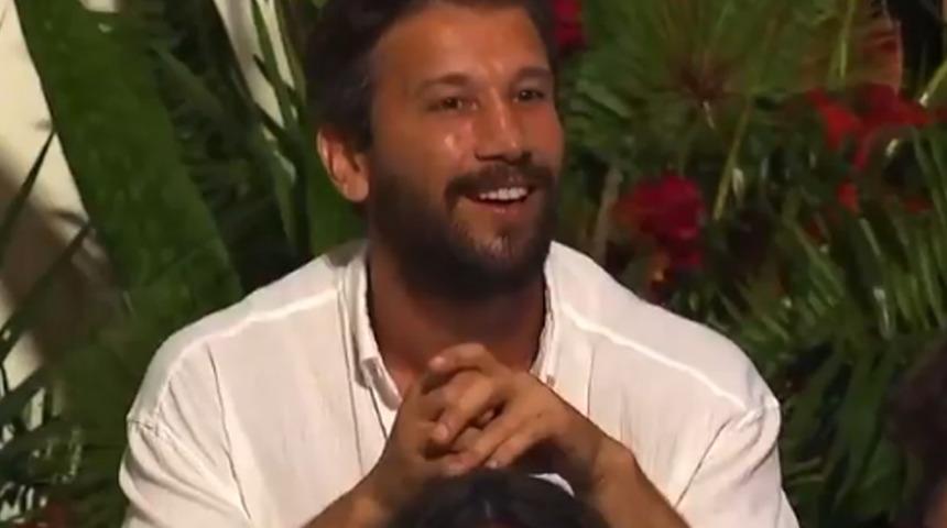 Survivor son bölümden sonra Adem ve Sema hakkındaki aşk iddiaları yeniden alevlendi