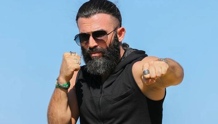 Sosyal medyanın g&uuml;ndemine oturmuştu! Bakanlık harekete ge&ccedil;ti: Turabi'nin şarkısına erişim engeli talebi