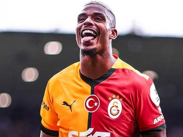 Galatasaray maç sonunda bir transferi daha bitirdi! Yıldız oyuncu 4 yıl aranın ardından geri dönüyor...