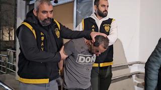 Kilolarca altın çaldığı AVM'de 3 gün boyunca saklandı! Saklandığı yeri kimse bulamadı... Günlerce bakın nasıl beslenmiş