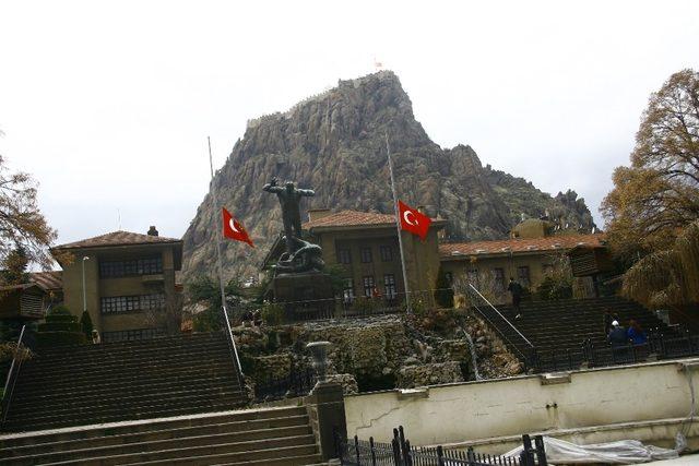 Afyonkarahisar&rsquo;ın merkez n&uuml;fusu 22 ilin n&uuml;fusundan daha fazla 1