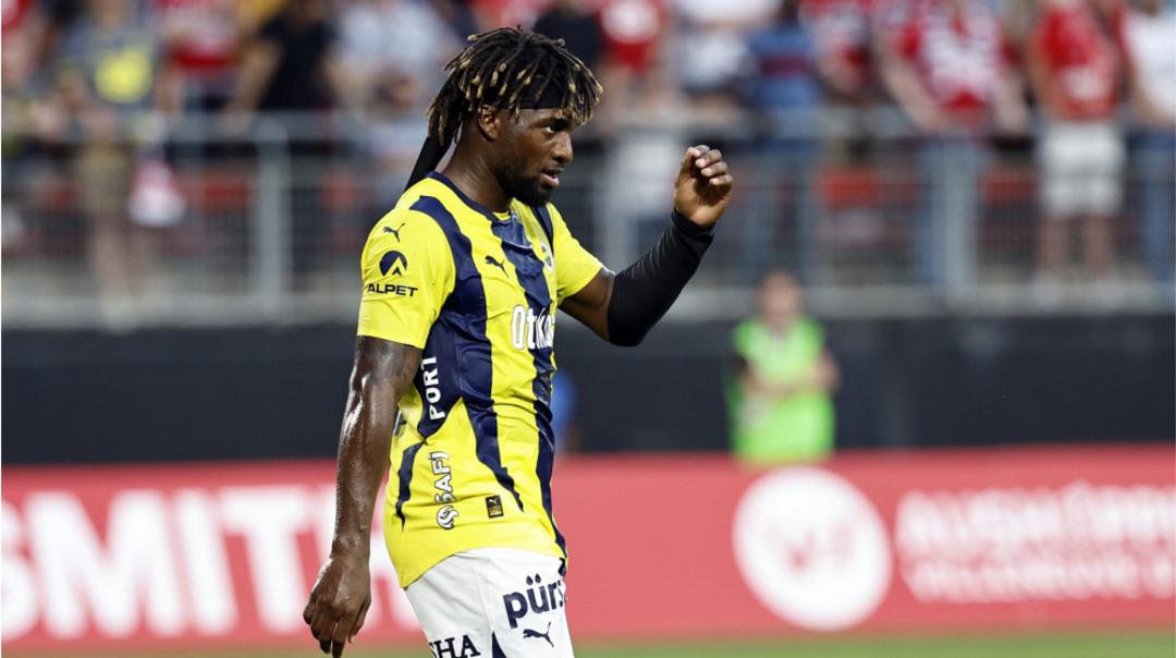 Fenerbahçe göndermek istedi, evrakları yetişmeyince takımda kaldı! Sosyal medya hesabından taraftara seslendi: Size her şeyi anlatacağım... 1