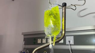 Bir can kaybı daha yaşandı: Evde taktırdığı 'Sarı serum' sonu oldu! Önce fenalaştı sonra...