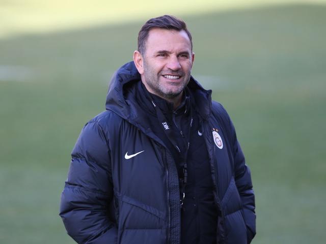 Galatasaray'da eksik parça tamamlanıyor! Kendi hesabından resmen paylaştı... Sarı-Kırmızılılar'ın 3. transferi bu akşam İstanbul'da