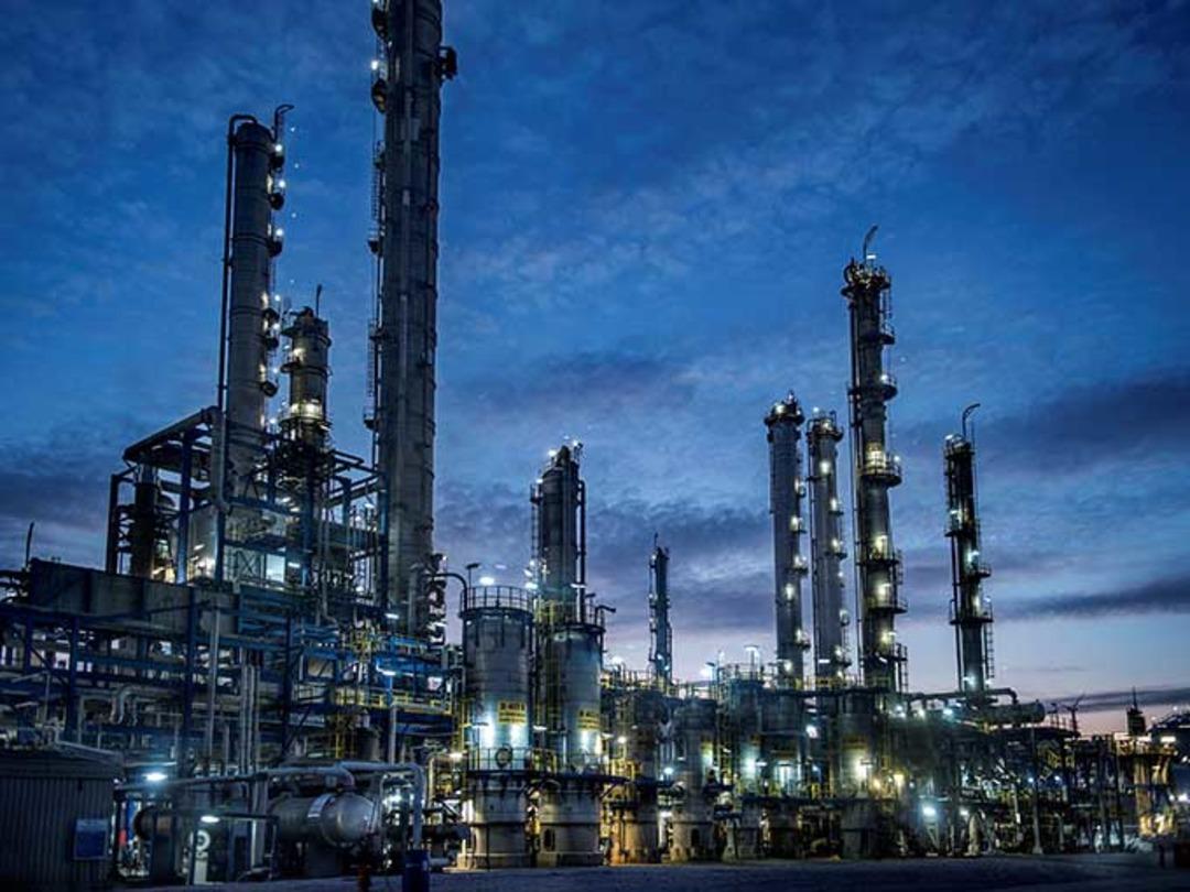 Bakan Bayraktar, BAE’de enerjide işbirliği görüşmeleri gerçekleştirdi 1