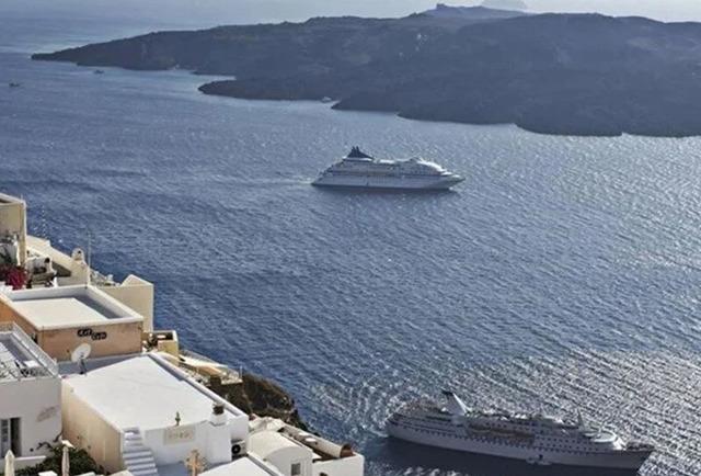 Ege Denizi'nde art arda depremler... Santorini'deki volkan patlarsa Türkiye etkilenir mi? Merak edilen soruya Bakan Kurum yanıt verdi