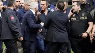 Mahkemelik Galatasaray-Fenerbahçe derbisinde ilk duruşma gerçekleşti! Ali Koç mahkemede tanık olarak ifade verdi