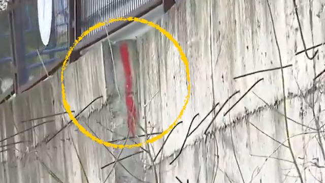 Çocuklar korkudan teneffüse bile çıkamıyor! İstanbul'daki o ilkokulda tehlike çanları