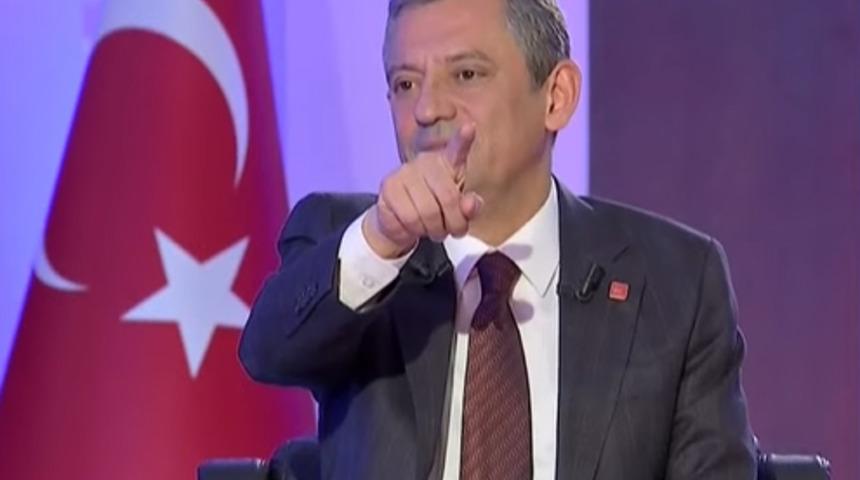 Özgür Özel'den adaylık süreci açıklaması: "Mansur Yavaş ve Ekrem İmamoğlu ile 2 kez görüştüm"