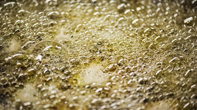 Kızartma kokusu nasıl giderilir? Kızartma kokusu nasıl geçer? En faydalı kızartma kokusu giderme yöntemleri