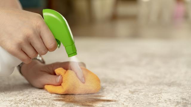 Halıdan kahve lekesi nasıl çıkar? Halıdaki çay lekesi nasıl temizlenir? En faydalı halıdan kahve lekesi çıkarma yöntemleri