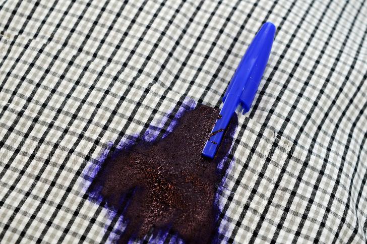 Mürekkep lekesi nasıl çıkar? En faydalı mürekkep lekesi çıkarma yöntemleri