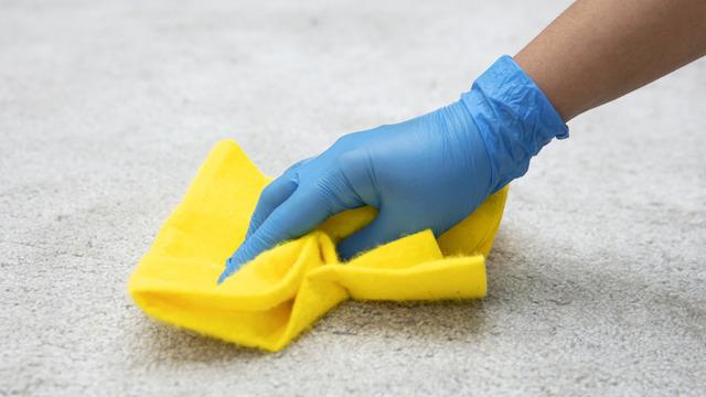 Halıda sarı leke neden olur? Halıdaki sarı leke nasıl çıkar? En faydalı halıdan sarı leke çıkarma yöntemleri