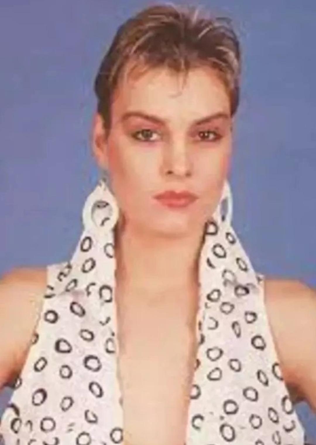 Yeşilçam ın cesur kadınlarından biriydi! Her şeyi bırakıp oto sanayide lokanta açtı! Sibel Turnagöl son haliyle gündem oldu 2