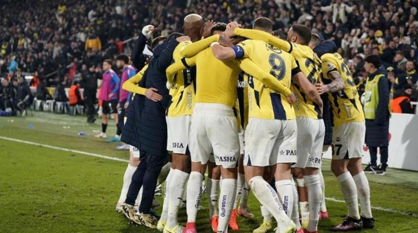 Erzurumspor maçındaki 5 golün üçünün asisti o isimden geldi! Hem de hepsi 9 dakika içinde... Fenerbahçe'de herkes onu konuşuyor