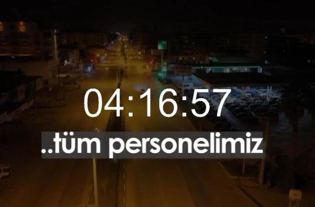 Deprem anında kaydedildi! Kahreden anons: 'Acil, acil'