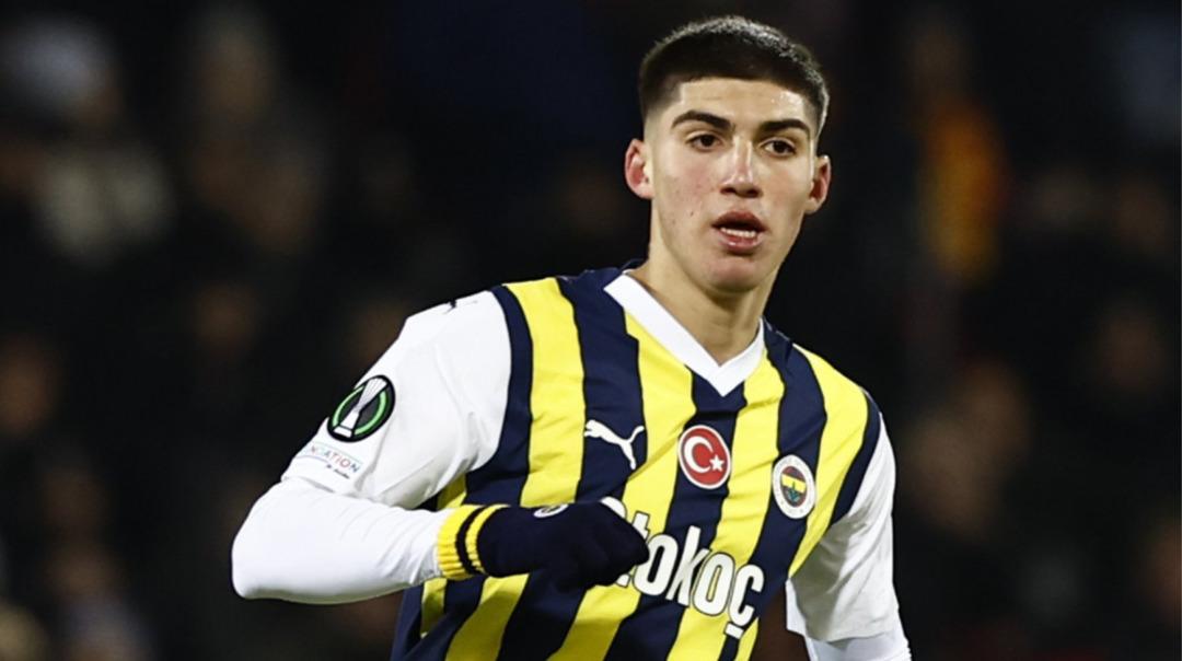 yusuf-akcicek-fenerbahce-1701419150-122963