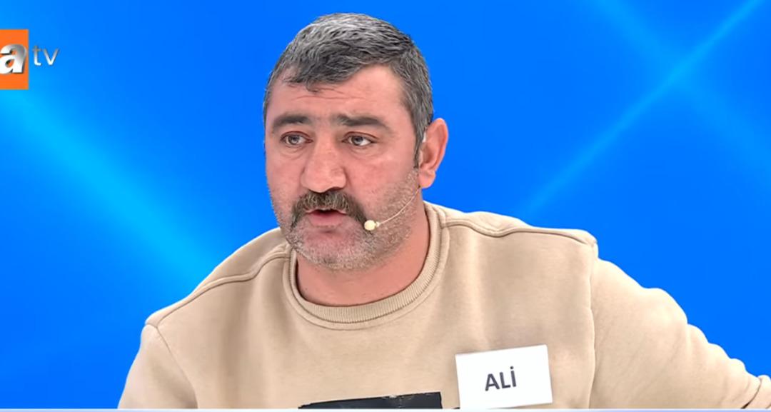 Yayında küfürler savuran Cin Ali sarhoş çıktı! Akıllara durgunluk veren anlar: Ağladı, ayakkabısını fırlattı, kavga çıkardı 1