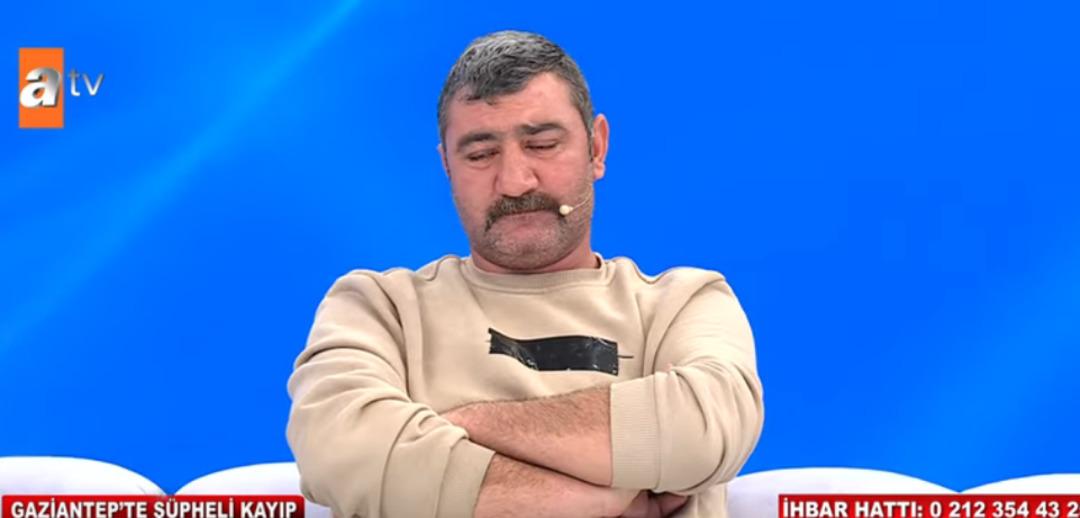 Yayında küfürler savuran Cin Ali sarhoş çıktı! Akıllara durgunluk veren anlar: Ağladı, ayakkabısını fırlattı, kavga çıkardı 3