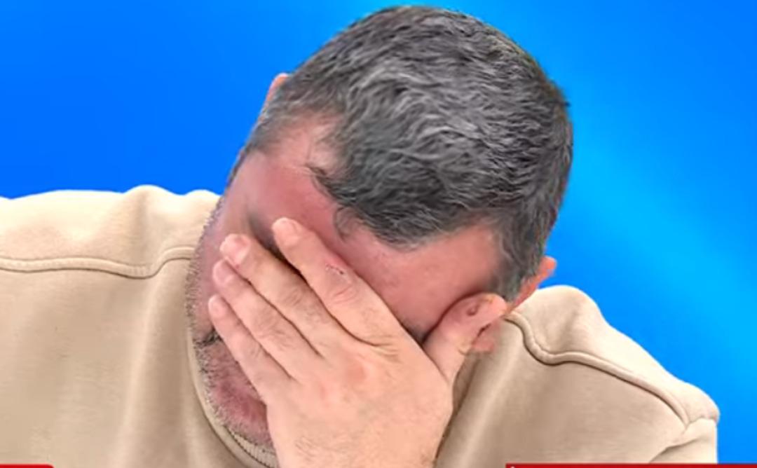 Yayında küfürler savuran Cin Ali sarhoş çıktı! Akıllara durgunluk veren anlar: Ağladı, ayakkabısını fırlattı, kavga çıkardı 4