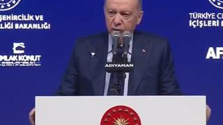 Cumhurbaşkanı Erdoğan, Adıyaman'da anma törenine katıldı:  Yıl sonuna kadar 453 bin konutu tamamlayacağız