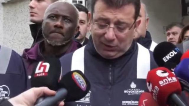 İBB Başkanı İmamoğlu’nun basın toplantısında İbrahim Yattara sürprizi!  “Belediyede çalışmak istiyorum” dedi o anlar gündem oldu