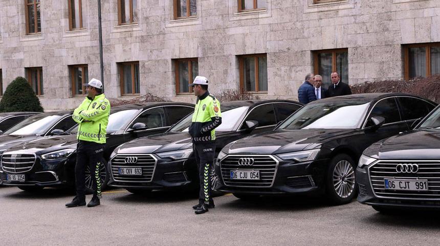 3 bin 600 eski ve yeni milletvekiline trafikte büyük ayrıcalık! Tek kuruş ceza ödemeyecekler…