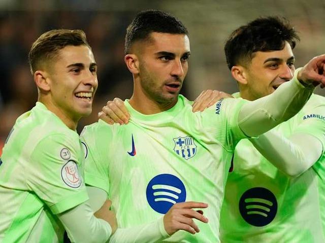 Barcelona Valencia'ya göz açtırmadı! Bir maçta 7 diğerinde 5 attılar... Valencia neye uğradığını şaşırdı