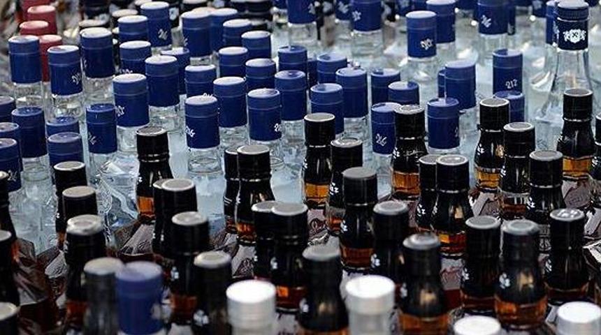 İstanbul'daki sahte içki kabusu Ankara'ya sıçradı! Vali Şahin acı haberi duyurdu: 33 kişi hayatını kaybetti