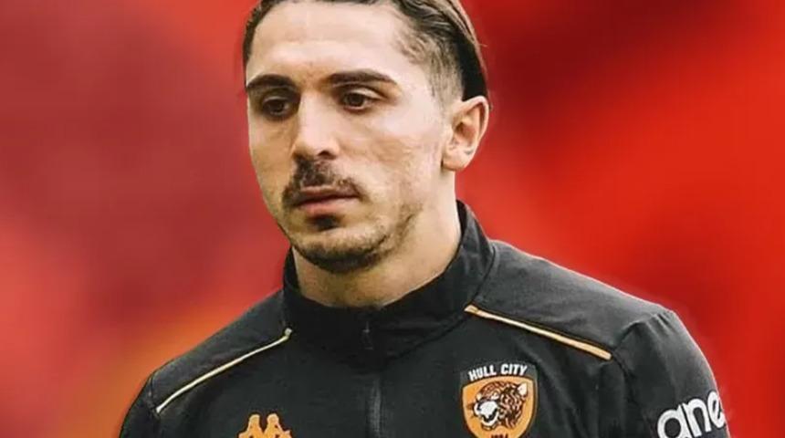 Abdülkadir Ömür İngiltere istediğini bulamadı! Süper Lig'in eski yıldızı Türkiye'ye geri döndü