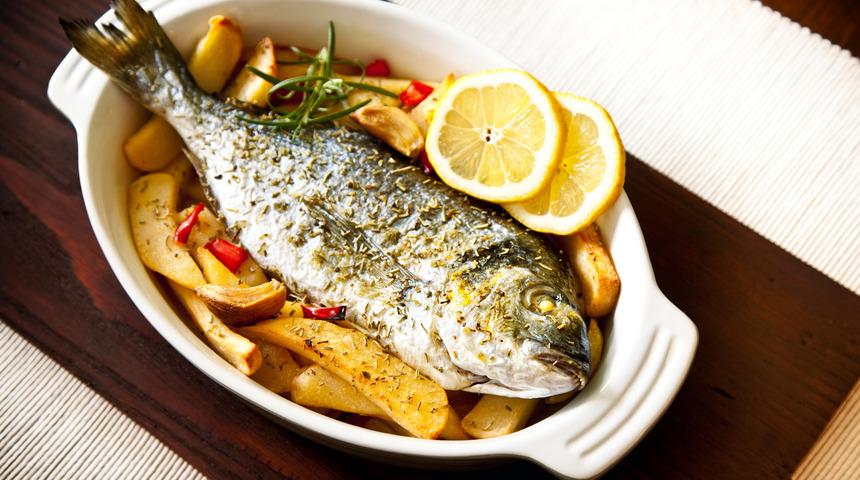 Tam mevsimi: Fırında nefis levrek tarifi! Fırında levrek nasıl yapılır, malzemeleri neler?