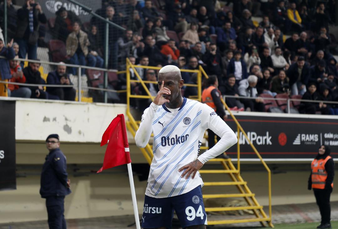 555614_ALANYASPOR-FENERBAHCE-KARSILASMASINDA-TA