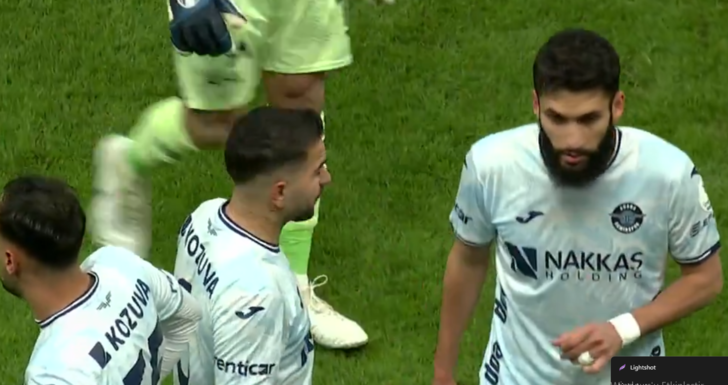 SON DAKİKA: Maç yarıda kaldı! Adana Demirspor, Galatasaray karşısında sahadan çekildi... TFF'nin kararı bekleniyor G4