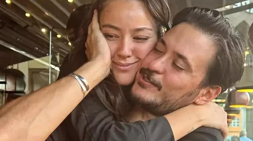 "Özel bir bilgi" diyerek paylaştı: Pelin Akil ve Anıl Altan evlerini ayırdı... 