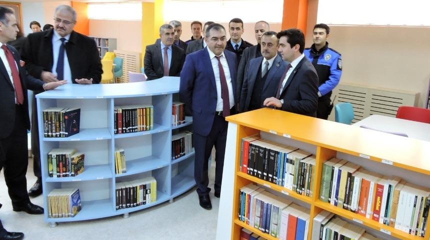 Kütüphanede şehidin adı yaşatılacak