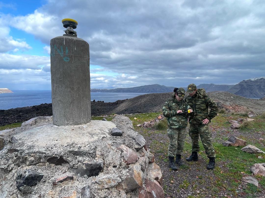 AA-20250210-37009579-37009571-SANTORINIDEKI_NEA_KAMENI_VOLKANINDA_SISMIK_AKTIVITE_VE_OLASI_RISKLER_ICIN_INCELEMELER_YAPILIYOR