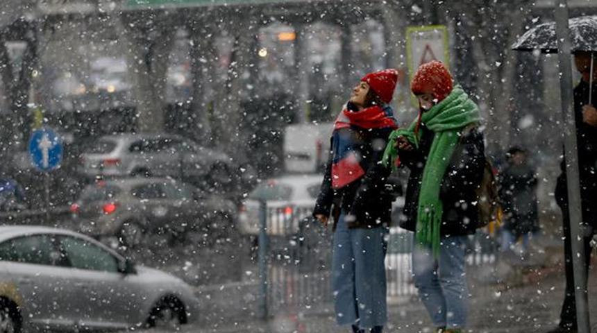 AKOM ve Meteoroloji uyardı: İstanbullular o güne dikkat!