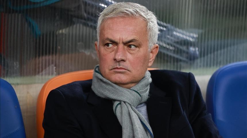 Jose Mourinho'dan katıldığı bir ödül töreninde Türk futbolu için olay sözler!