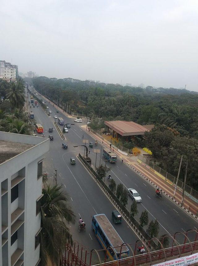 Bangladeş’te hayat durdu