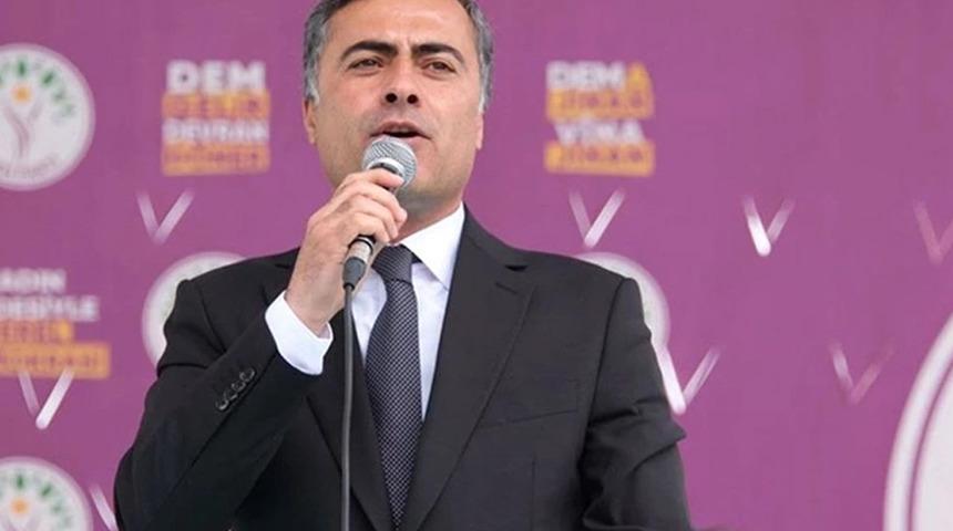 Van Belediye Başkanı Abdullah Zeydan'a 3 yıl 9 ay hapis cezası verildi