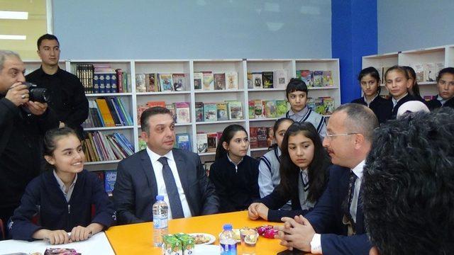 Siirt’te şehit emniyet müdürü adına kütüphane açıldı