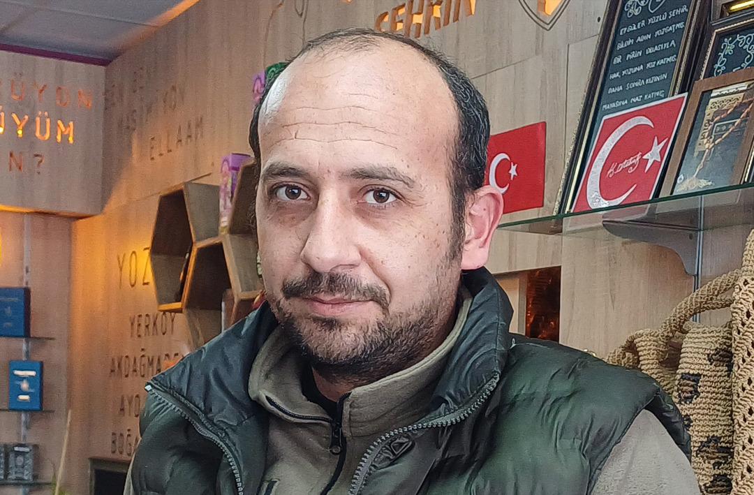 Market işletirken d&uuml;kkanı kapatıp o işe ge&ccedil;ti 'Hobim mesleğim oldu' &Ccedil;evreden topluyor 'Son g&uuml;nlerde ilgi fazla'