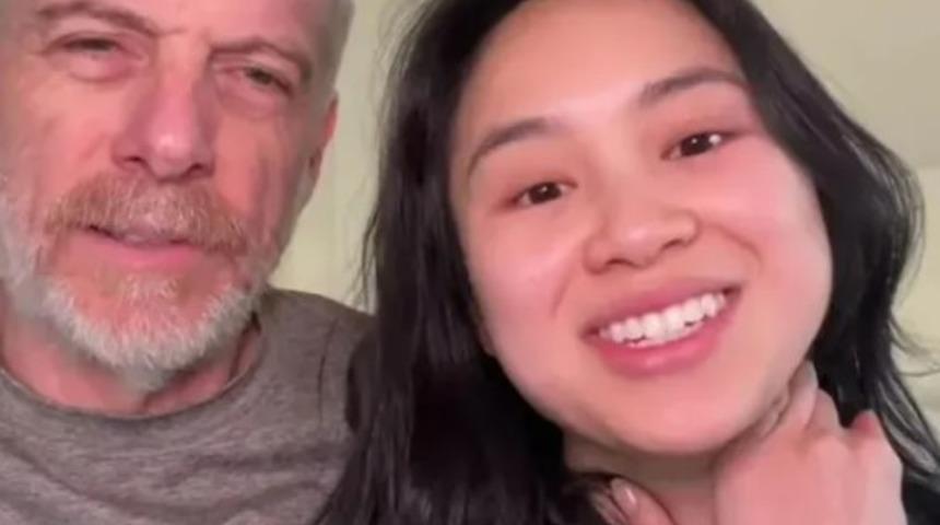 Kendisi 27 kocası 59 yaşında! Ailesi ayrılması için daire bile teklif etti: "İnsanlar bizim 'iğrenç' olduğumuzu söylüyor"