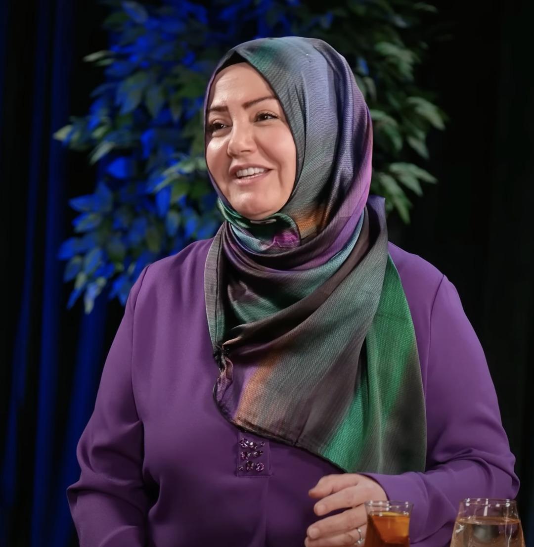 İkbal Gürpınar  Üç kez evlenip boşandım  diyerek yıllar sonra itiraf etti! Sunucu inanamayıp bir kez daha sordu! O anlar gündemde 2