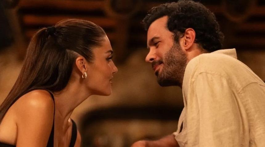 Hande Erçel ve Barış Arduç'un başrollerini paylaştığı "Rüzgara Bırak" filminin fragmanı beğeni topladı! "Rüzgara Bırak" ne zaman yayınlanacak? 
