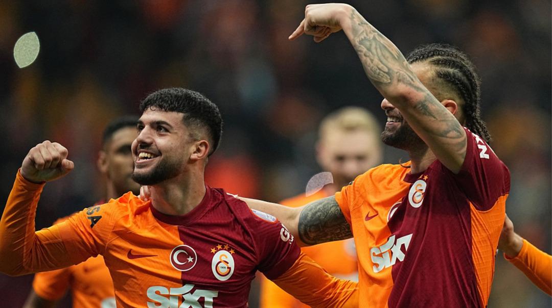 eyup-aydin-galatasaray-2023-2024-1704705469-125754